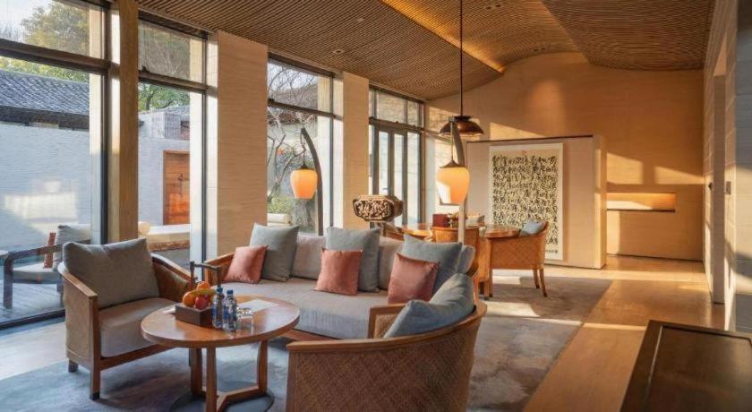 Ahn Luh Zhu Jia Jiao Hotell Shanghai Exteriör bild